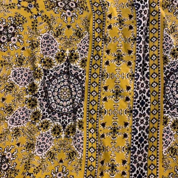 Allison Joy Short Kimono - Picture 4 of 4